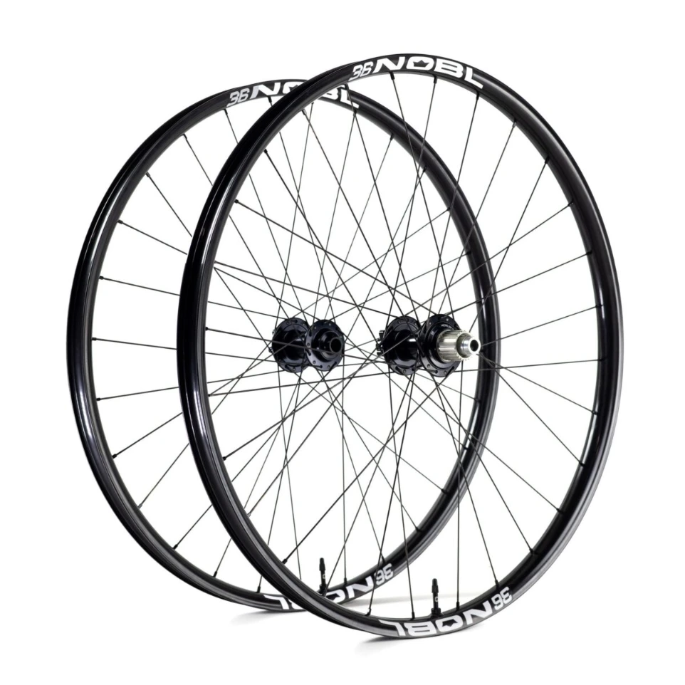 Signature 36 Hope Pro 5 Wheelset