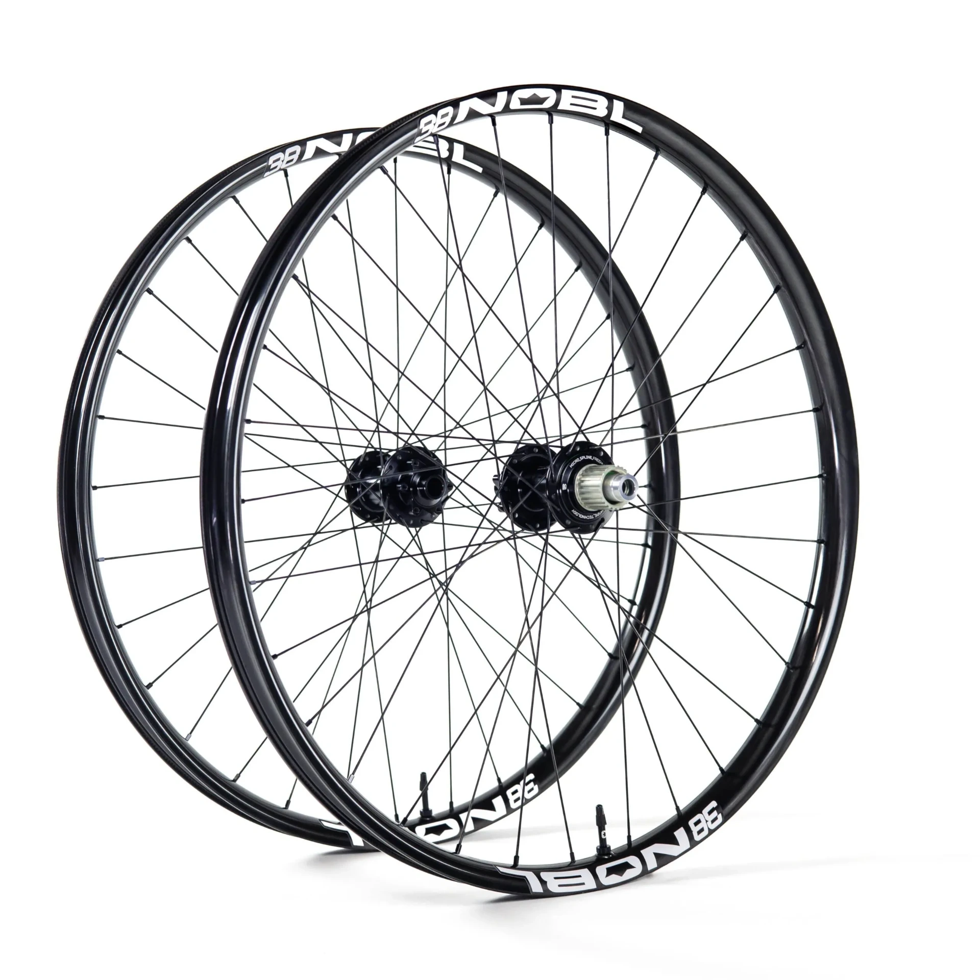 [27SR38-HOPE-PRO-5-6B-RW] Signature 38 Hope Pro 5 Rear Wheel (27.5 in, 148x12mm - Boost, 6-Bolt)